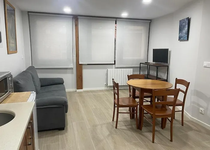 Erdiko Kalea 9 Daire Marquina-Jemein